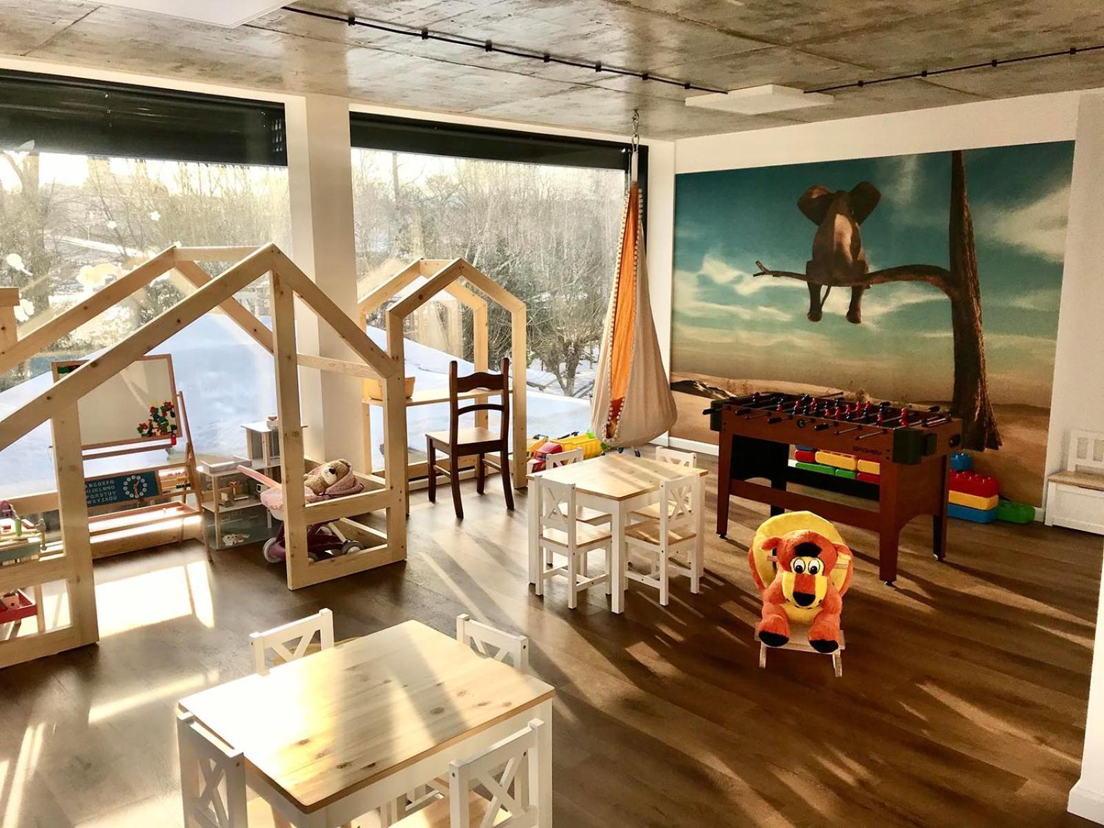 Hotel Restauracja Jas Wedrowniczek Rymanów 외부 사진