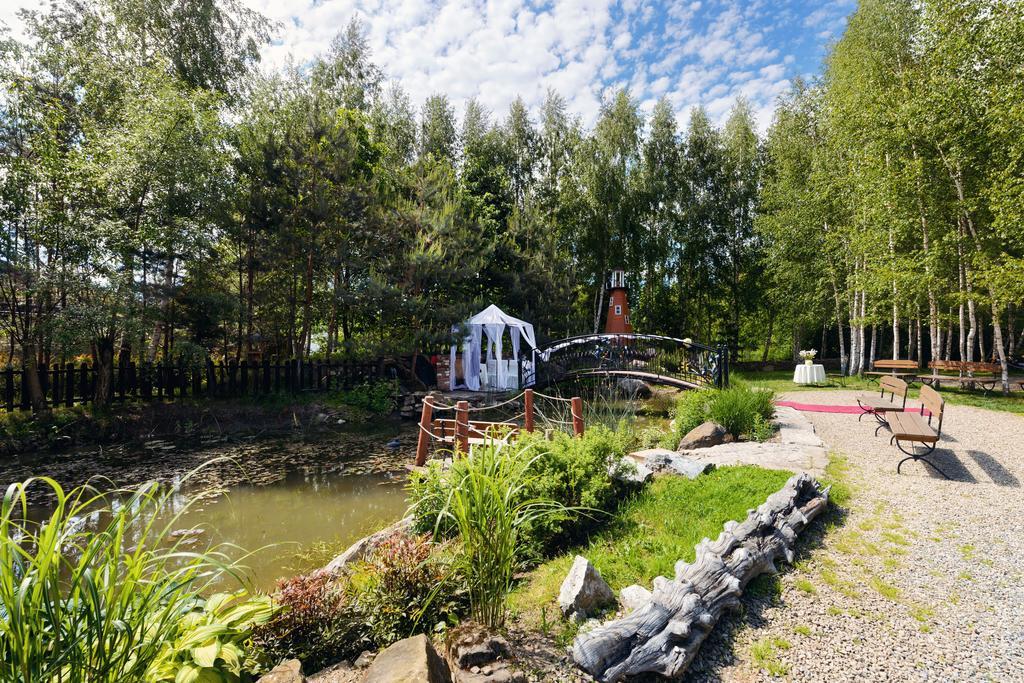 Hotel Restauracja Jas Wedrowniczek Rymanów 외부 사진