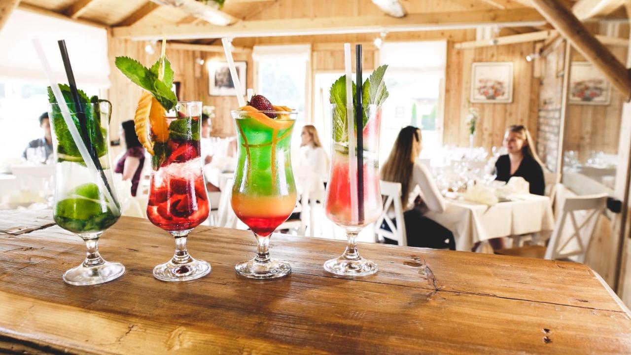 Hotel Restauracja Jas Wedrowniczek Rymanów 외부 사진