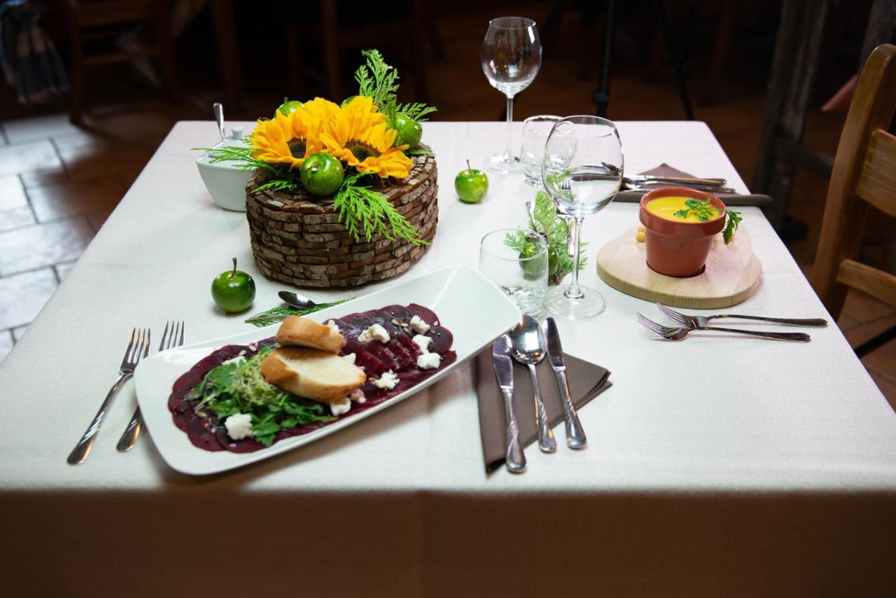Hotel Restauracja Jas Wedrowniczek Rymanów 외부 사진